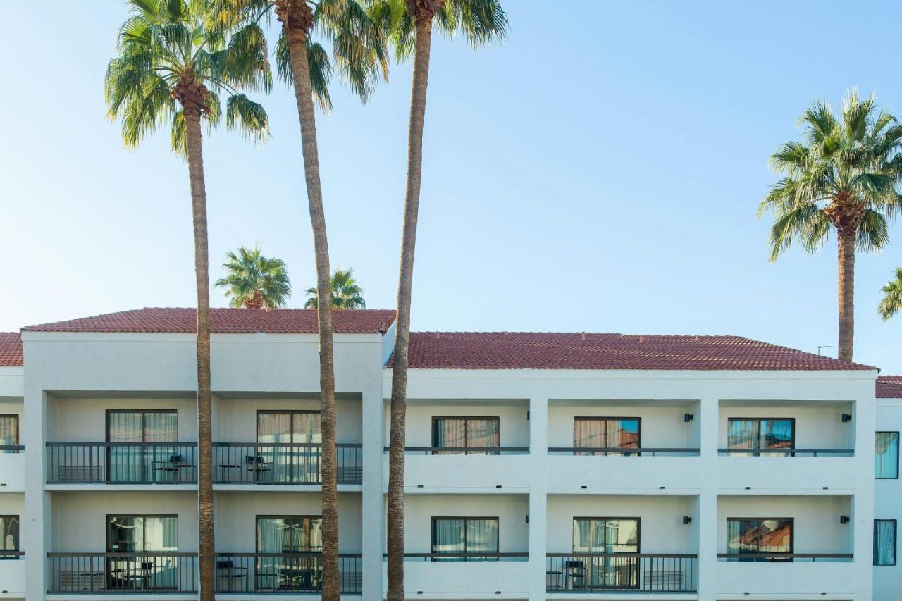 | Courtyard by Marriott Phoenix North