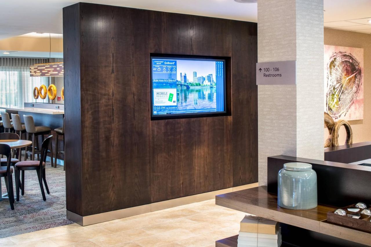 | Courtyard by Marriott Portland North