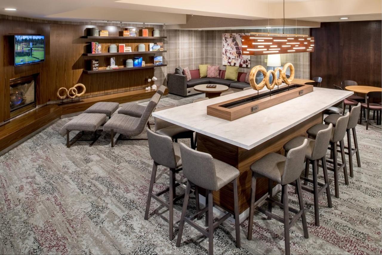 | Courtyard by Marriott Portland North