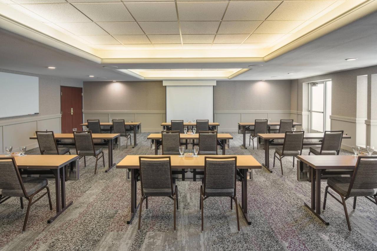 | Courtyard by Marriott Portland North