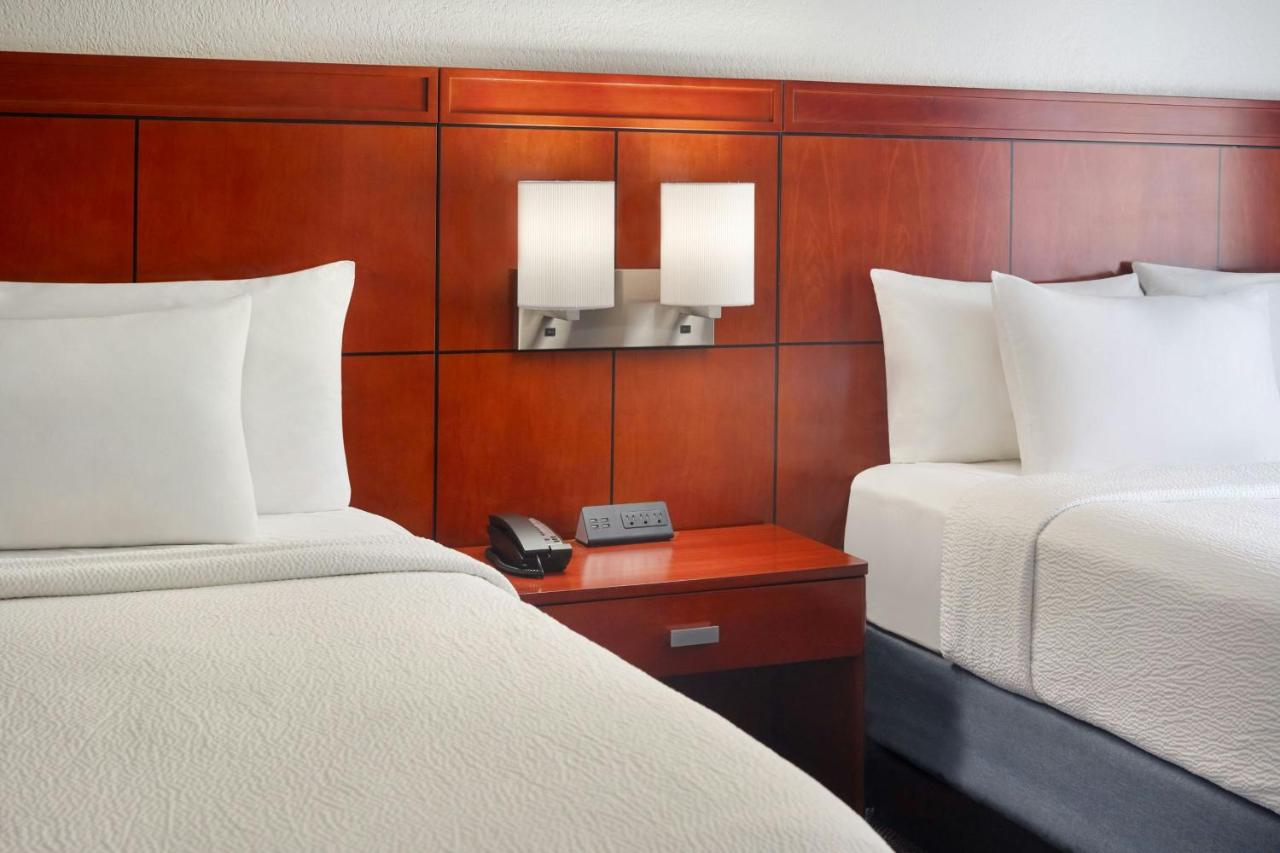  | Courtyard by Marriott Fort Lauderdale Plantation