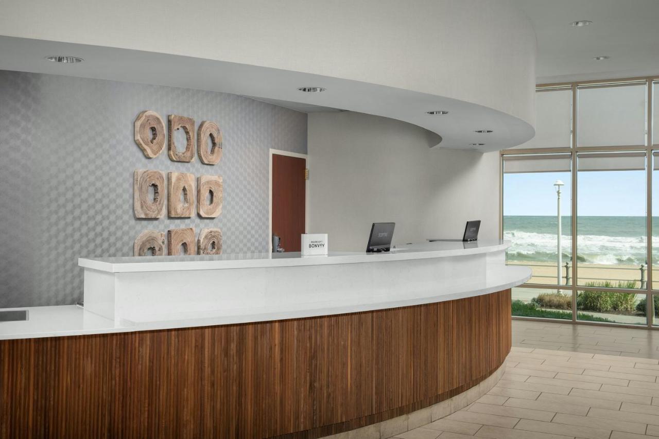 | Courtyard by Marriott Virginia Beach Oceanfront/North 37th Street
