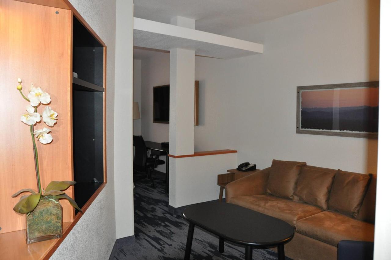 | Fairfield Inn & Suites by Marriott Ukiah - Mendocino County
