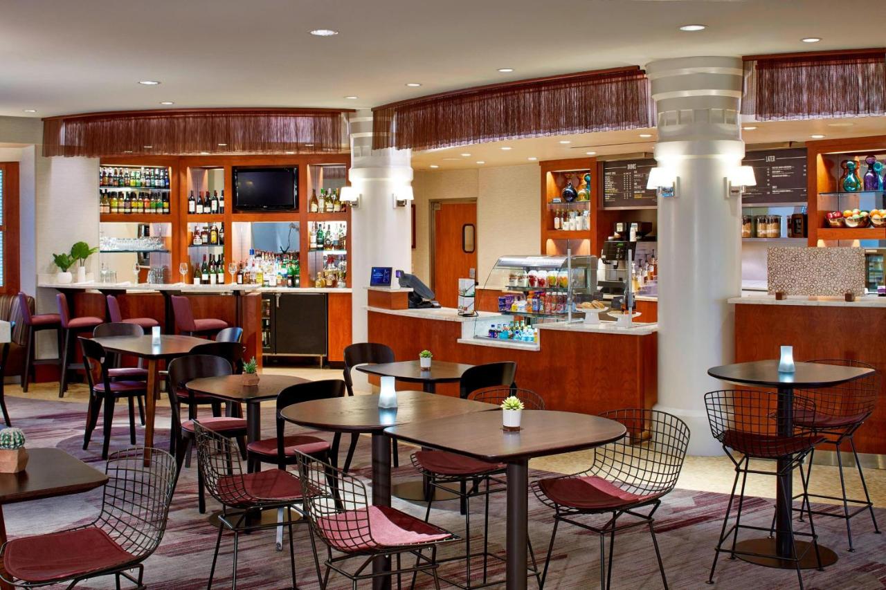  | Courtyard by Marriott Rochester Brighton