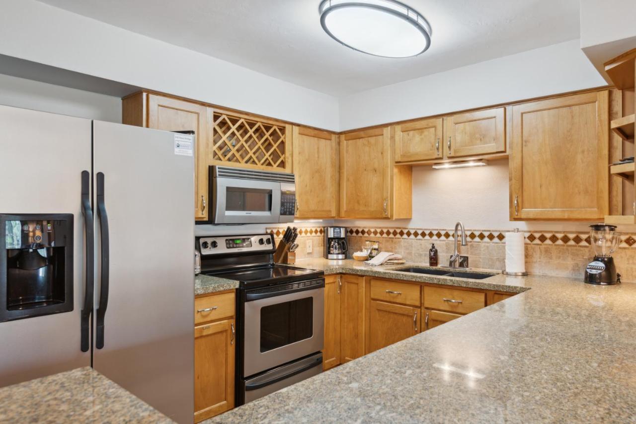 One-Bedroom Apartment at Falcon Point