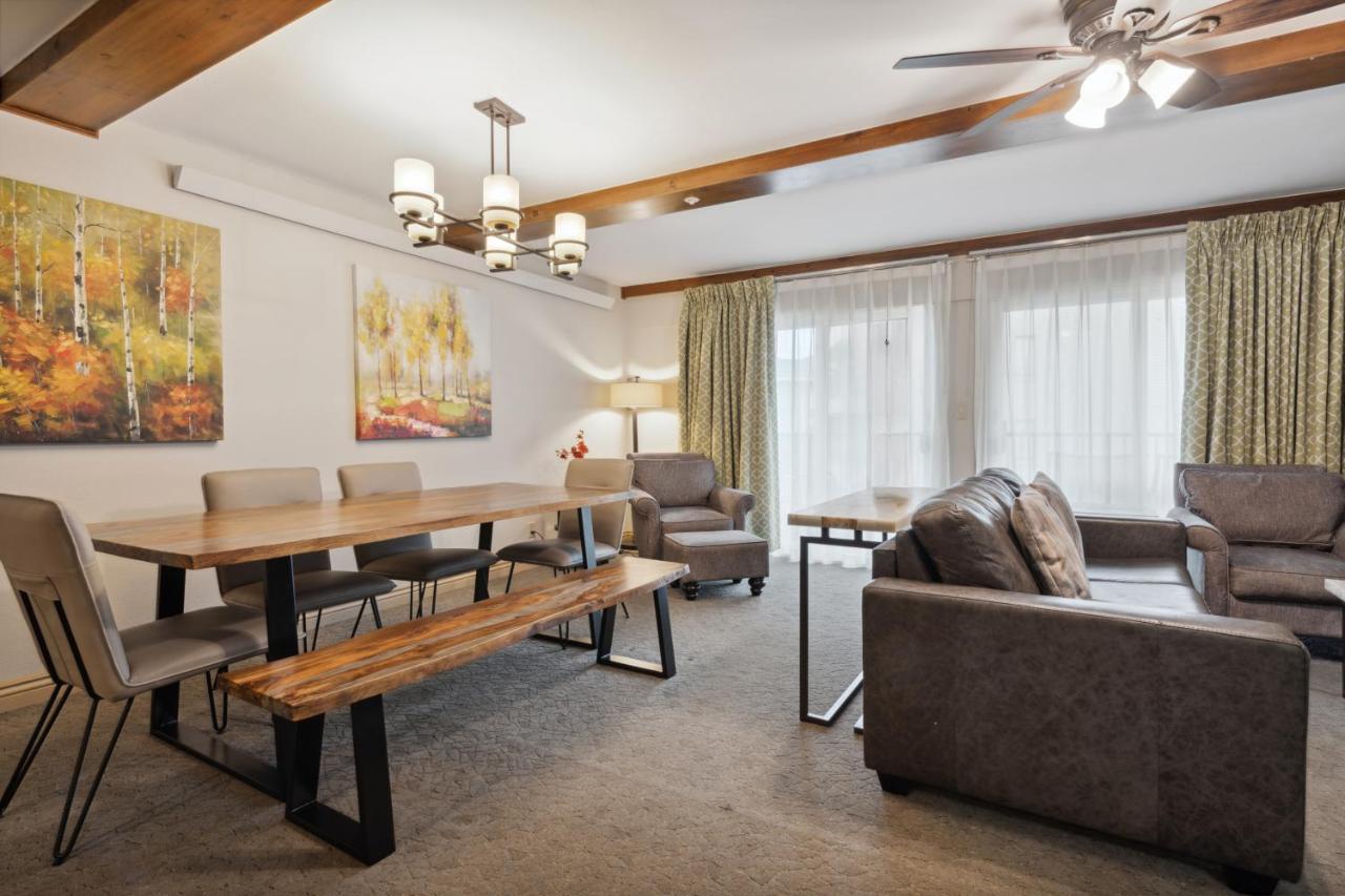 Three-Bedroom Apartment at Falcon Point