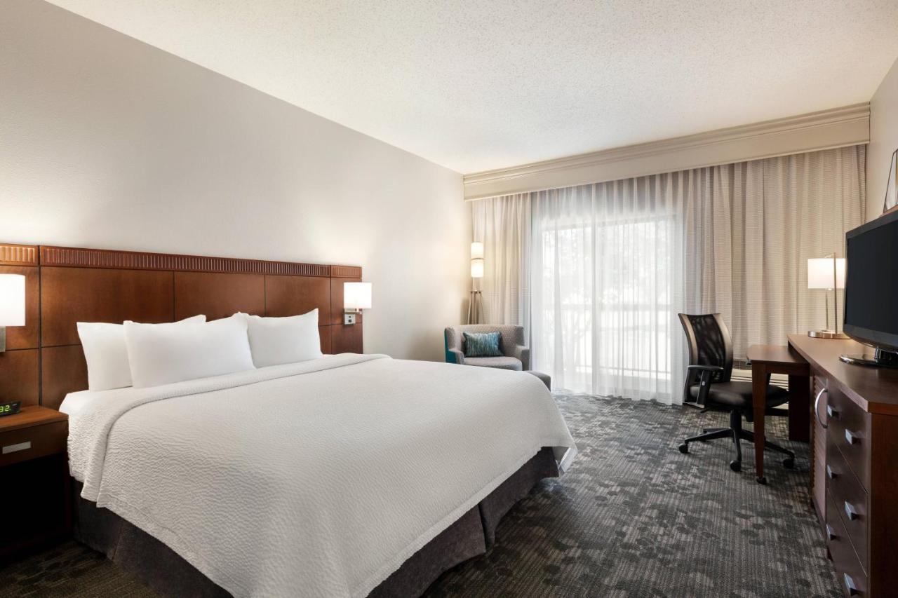 | Courtyard by Marriott Lubbock