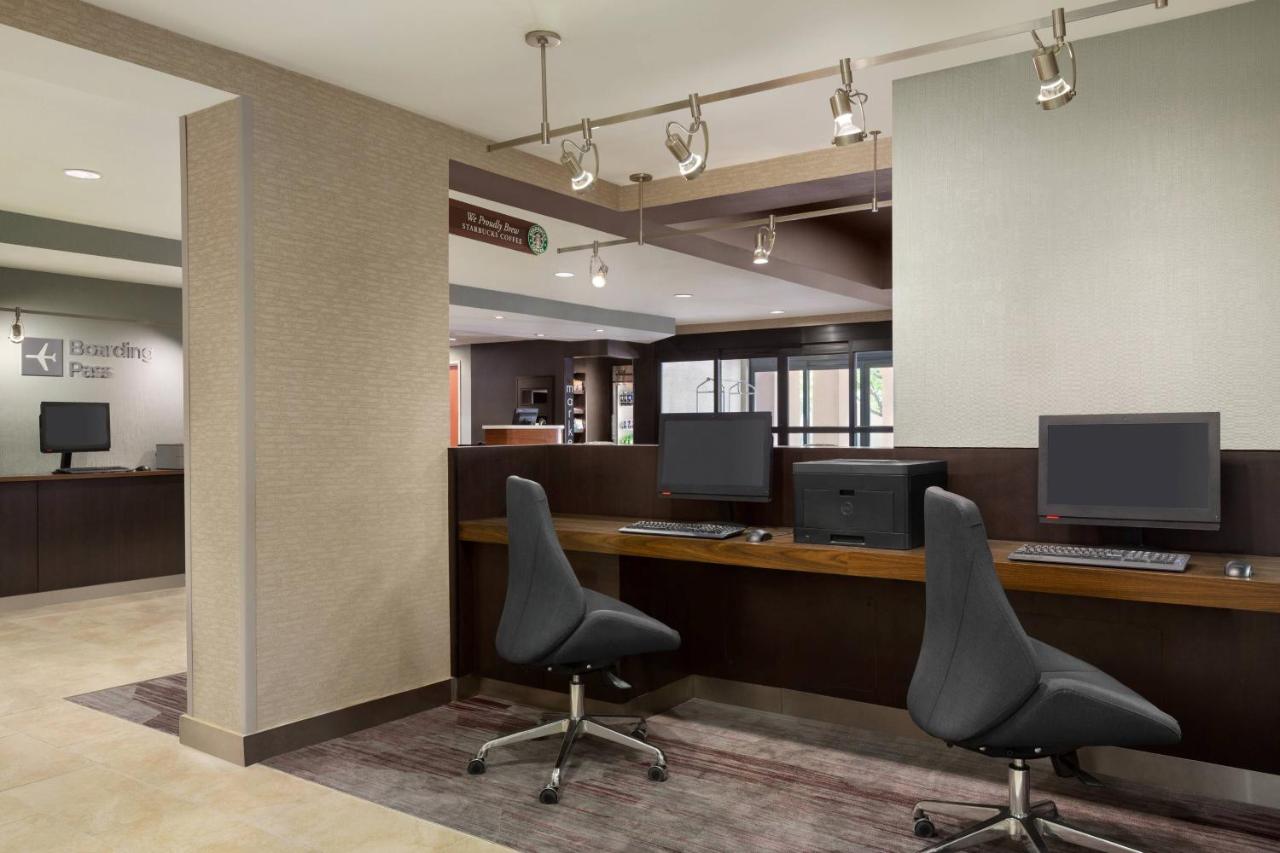 | Courtyard by Marriott Lubbock