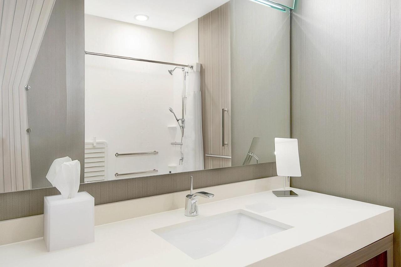 Courtyard by Marriott Longview North