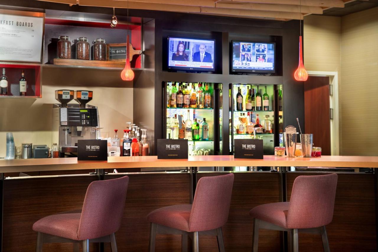 | Courtyard Marriott Denton