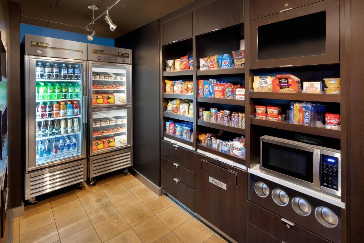 | Courtyard by Marriott Southfield