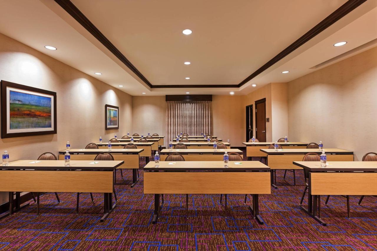| Courtyard by Marriott Odessa