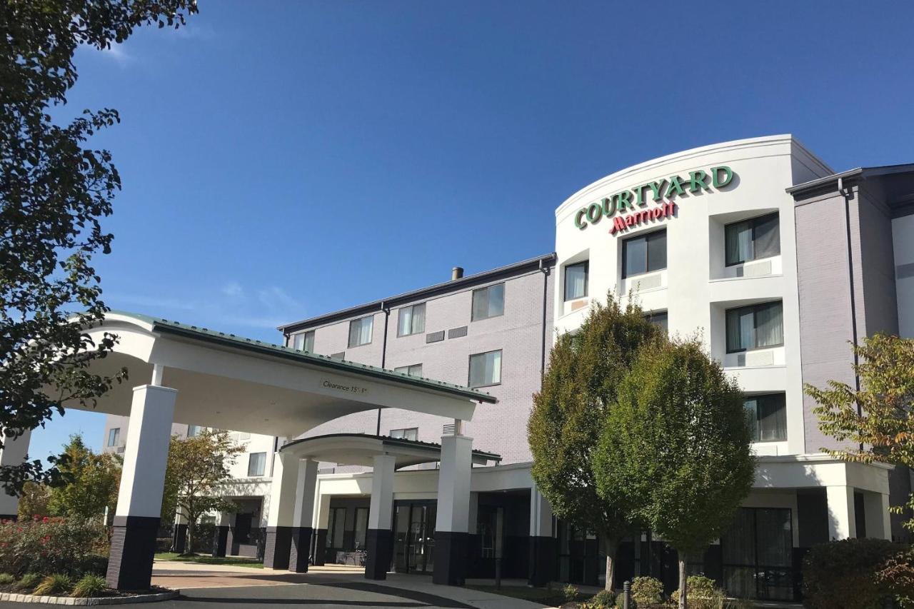 | Courtyard by Marriott Bethlehem Lehigh Valley/I-78