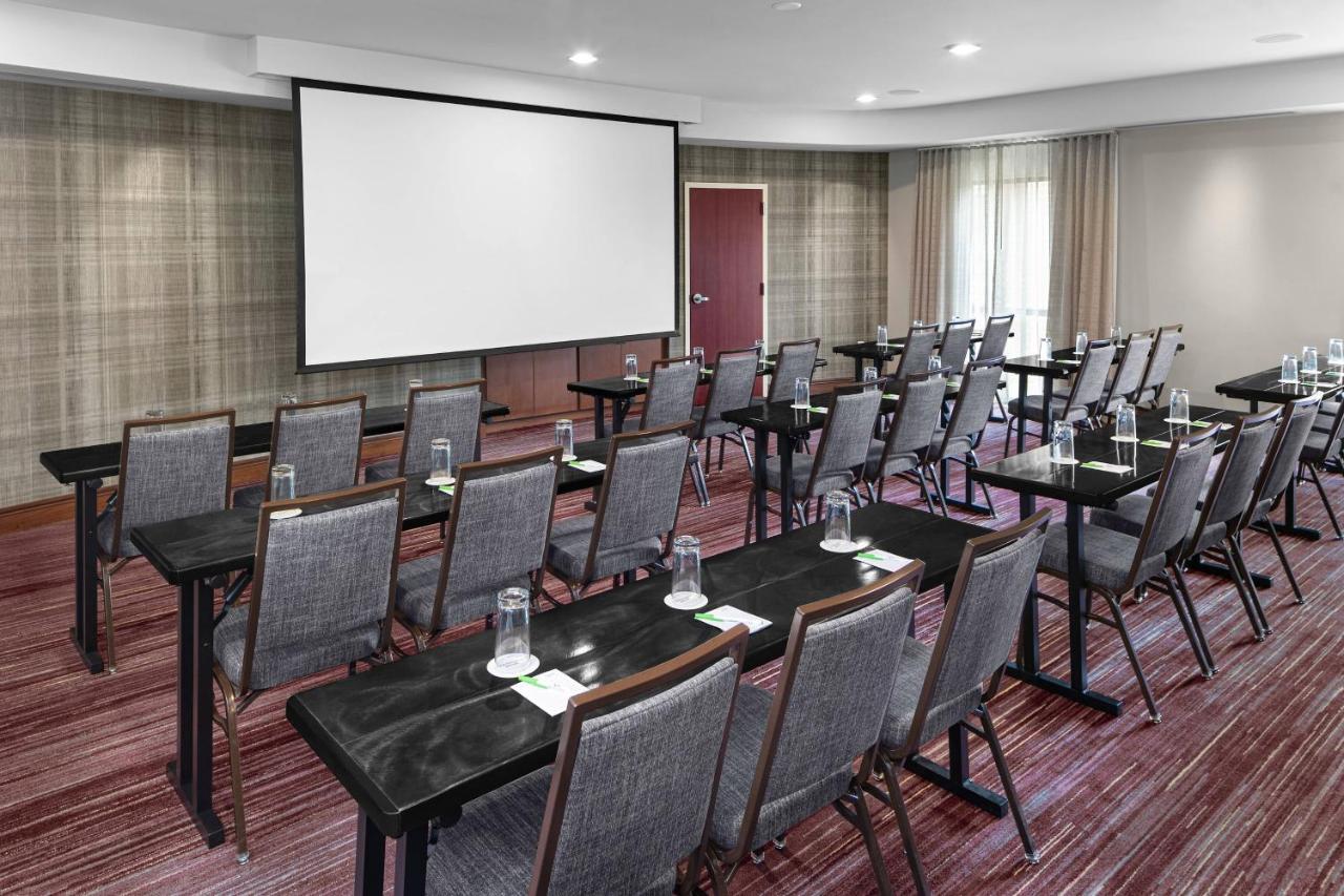 | Courtyard by Marriott Bethlehem Lehigh Valley/I-78