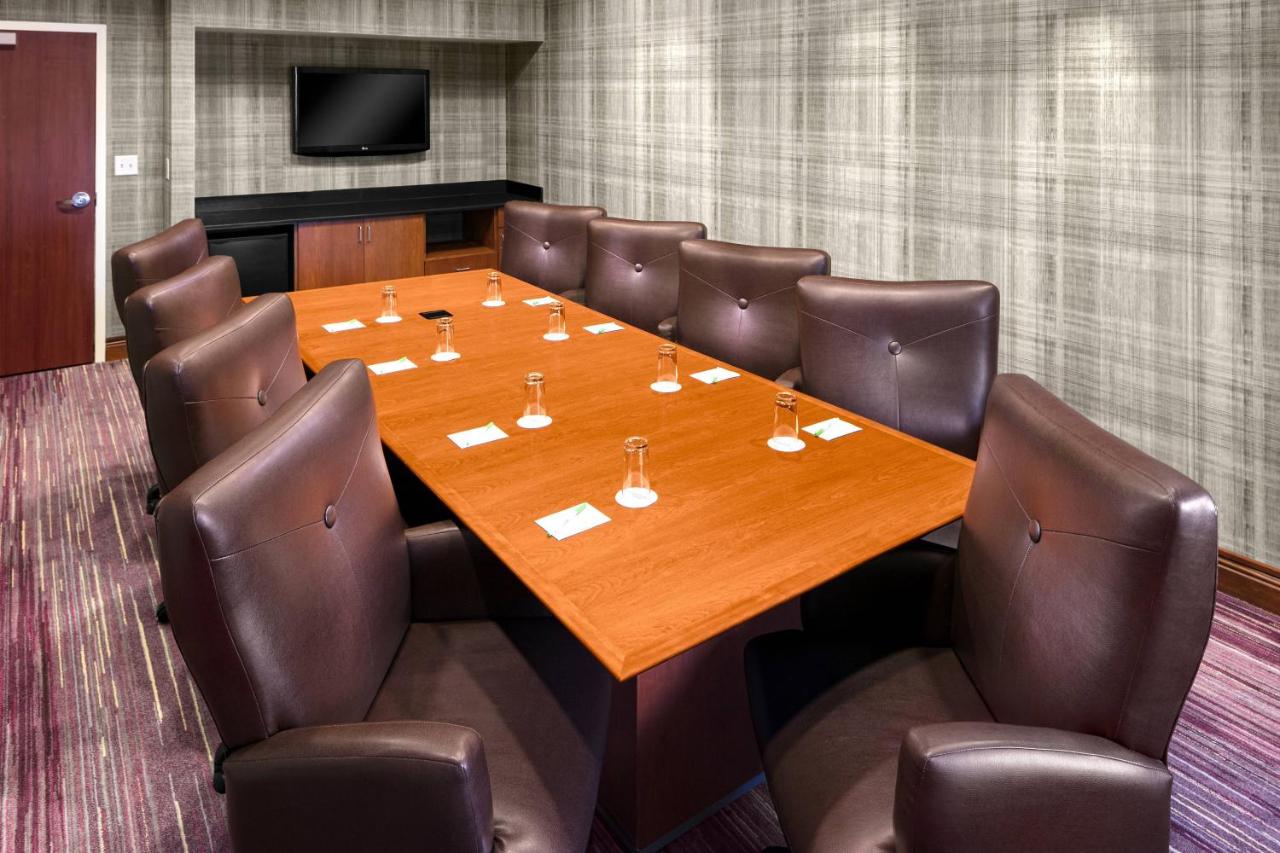 | Courtyard by Marriott Bethlehem Lehigh Valley/I-78