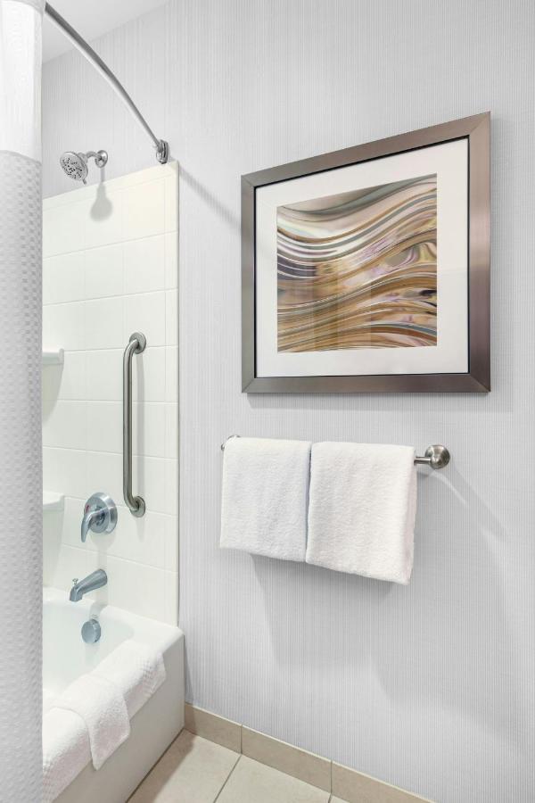| Courtyard by Marriott Bethlehem Lehigh Valley/I-78