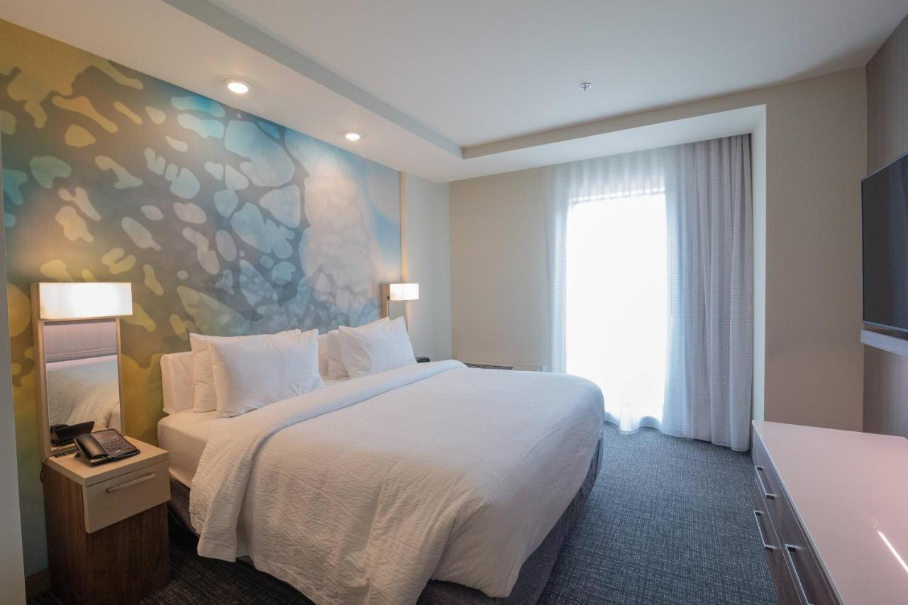 Suite, 1 King, Sofa bed at Courtyard by Marriott Cartersville