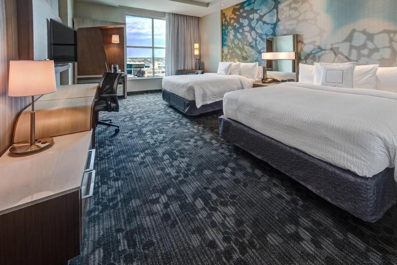  | Courtyard by Marriott Kansas City Downtown/Convention Center
