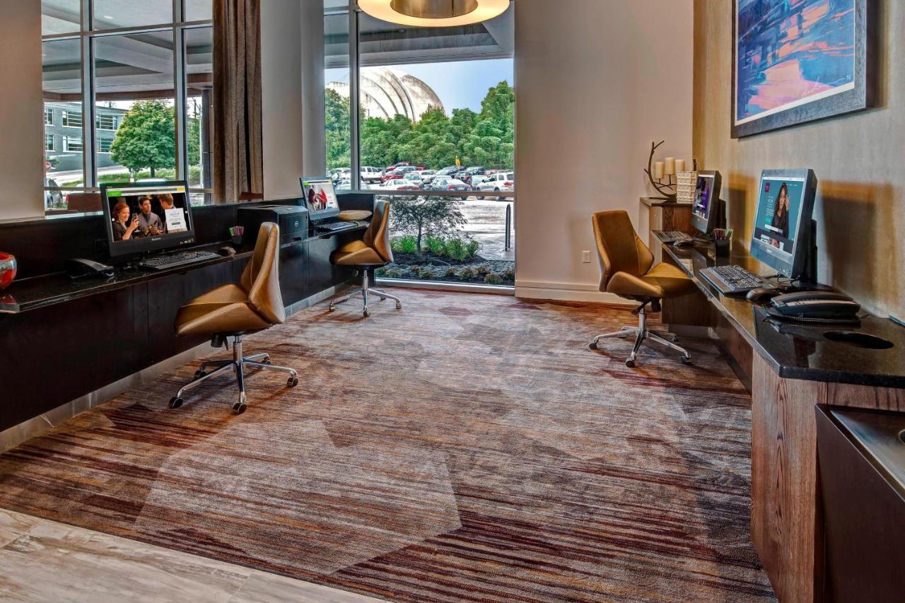 | Courtyard by Marriott Kansas City Downtown/Convention Center