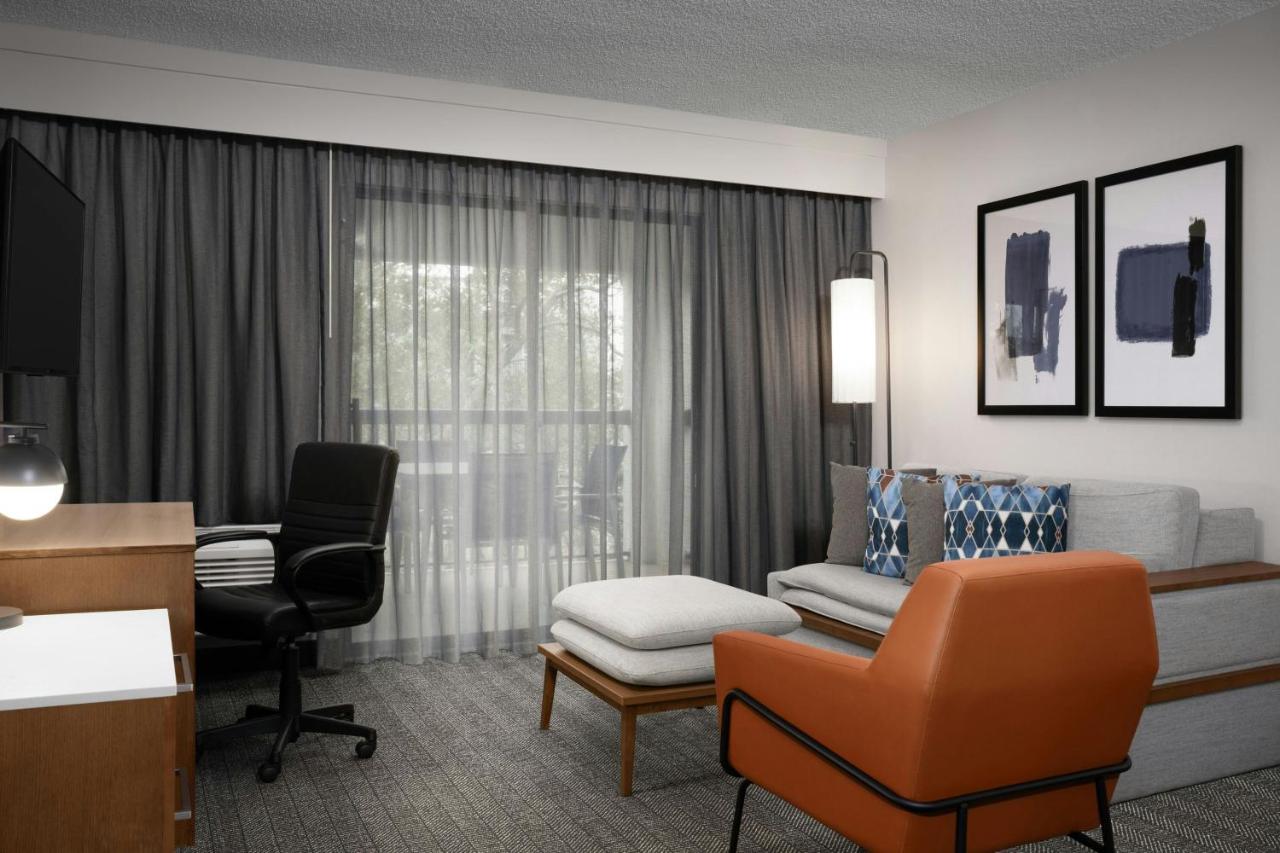  | Courtyard by Marriott Orlando East/UCF Area