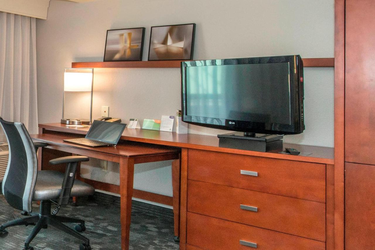 | Courtyard by Marriott Montgomery Prattville