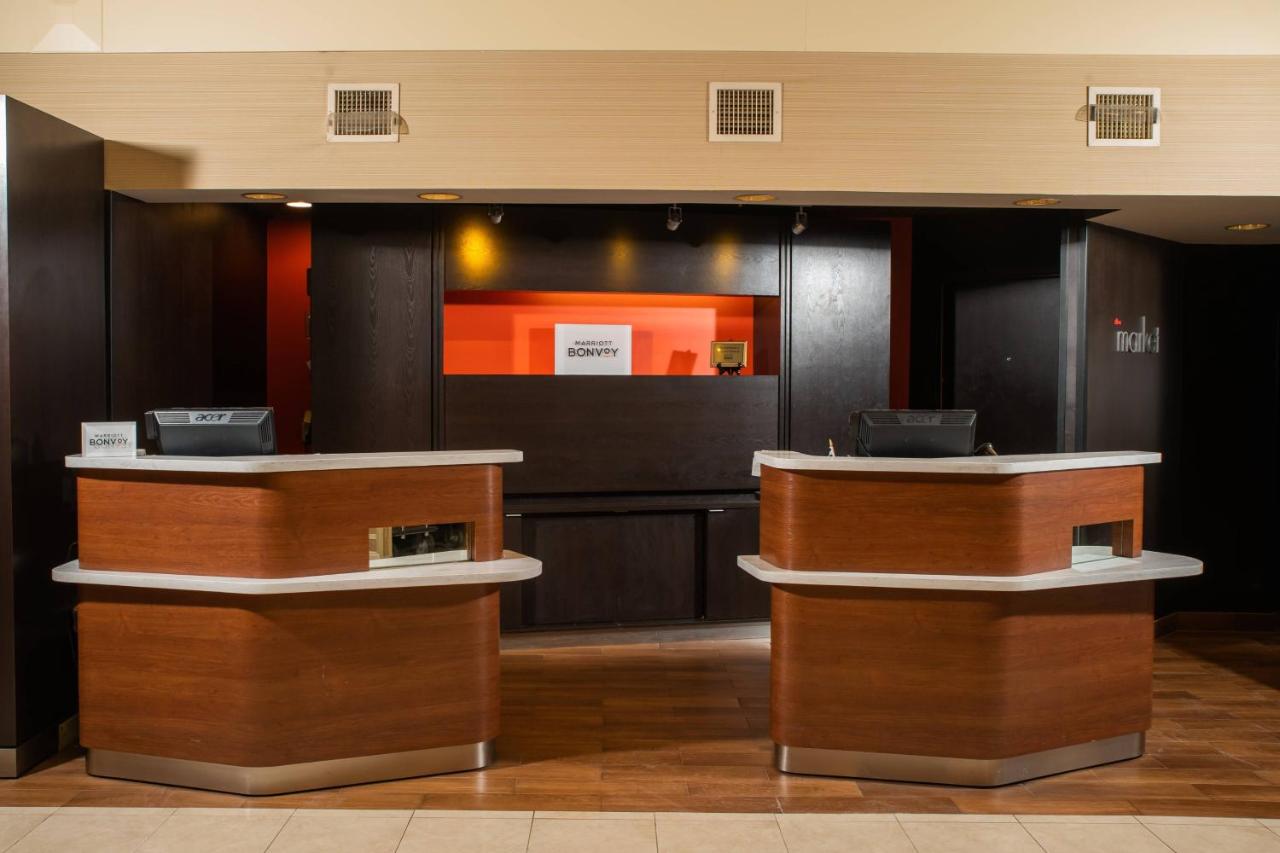 | Courtyard by Marriott Erie Ambassador Conference Center