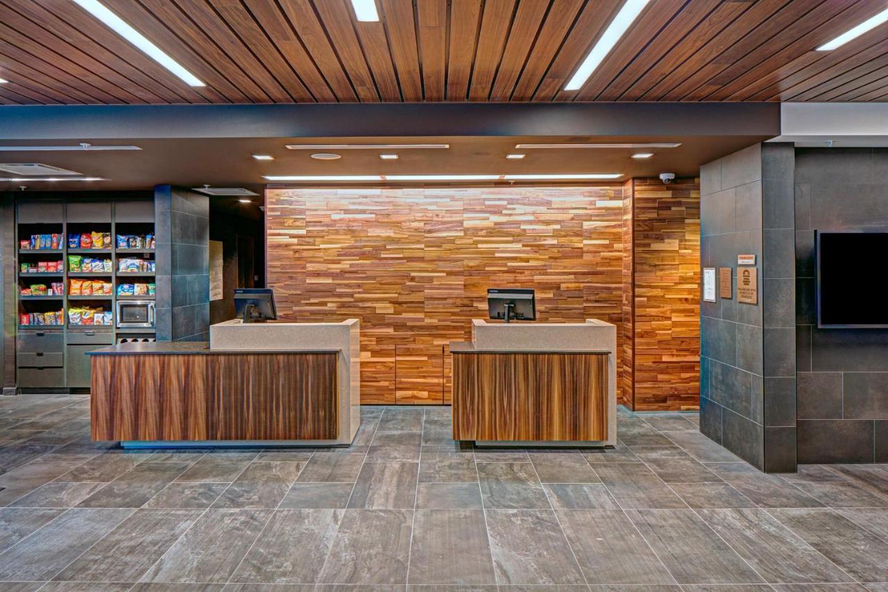  | Courtyard by Marriott Appleton Riverfront