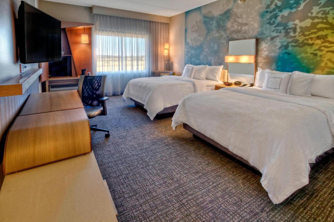 | Courtyard by Marriott San Marcos