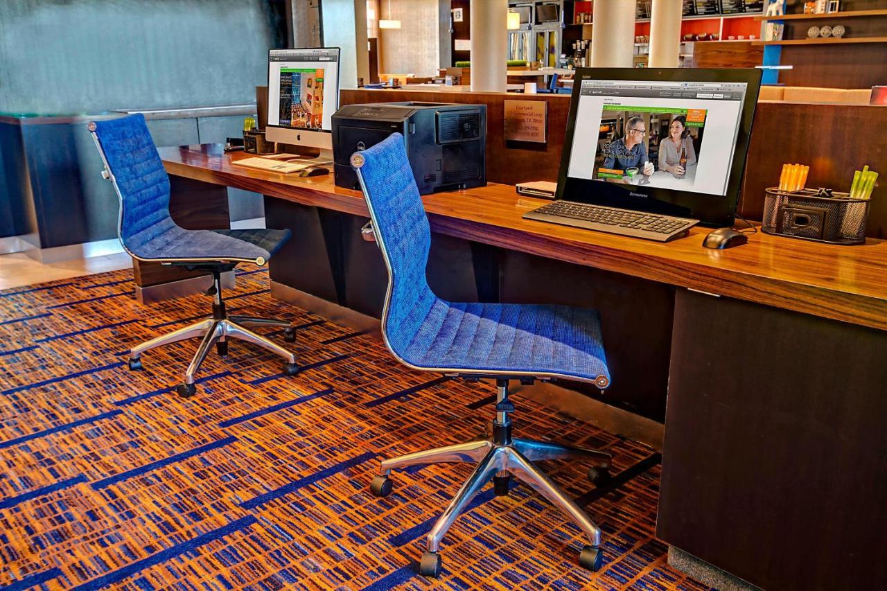 | Courtyard by Marriott San Marcos