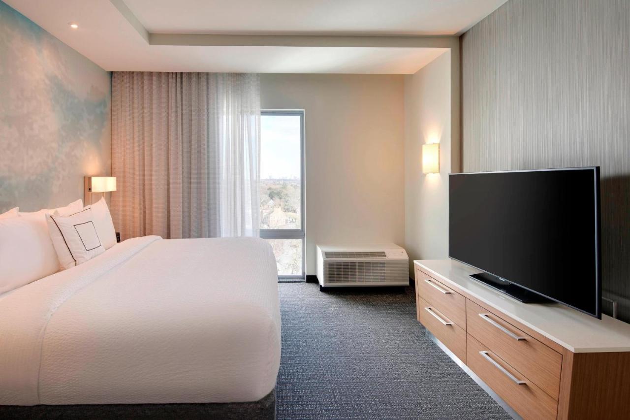 Suite, 1 King, Sofa bed, City view at Courtyard by Marriott Atlanta Vinings/Galleria