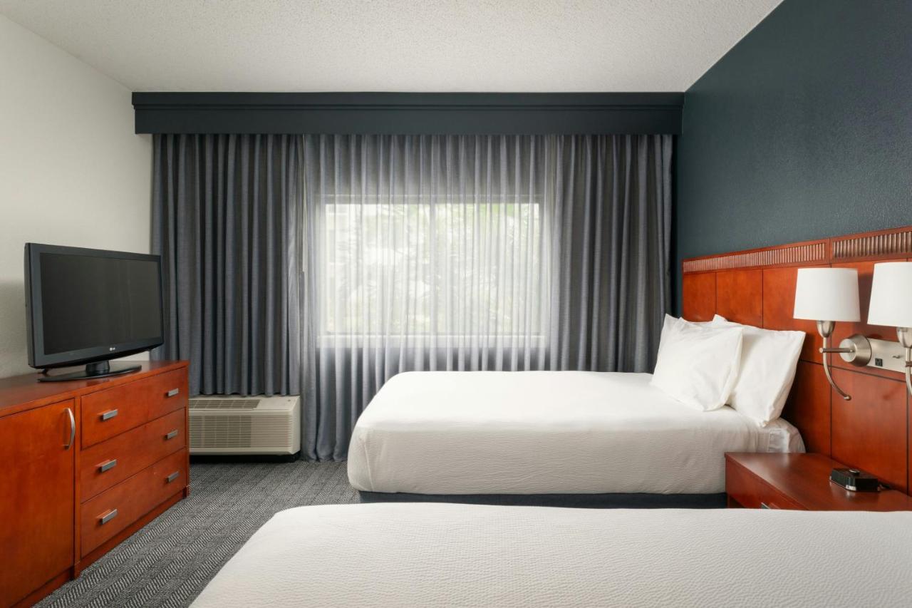  | Courtyard Melbourne West