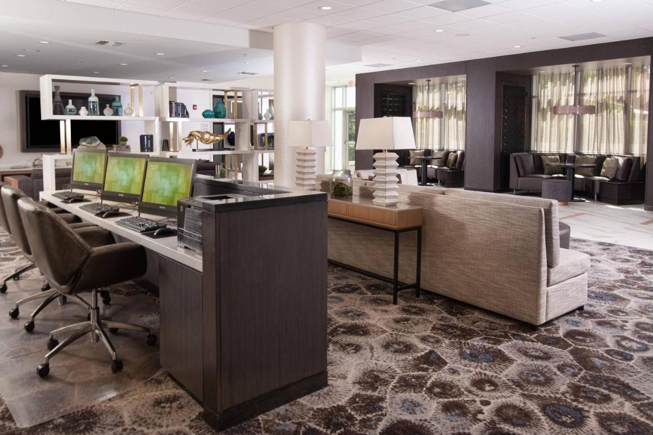 | Courtyard Miami Coral Gables