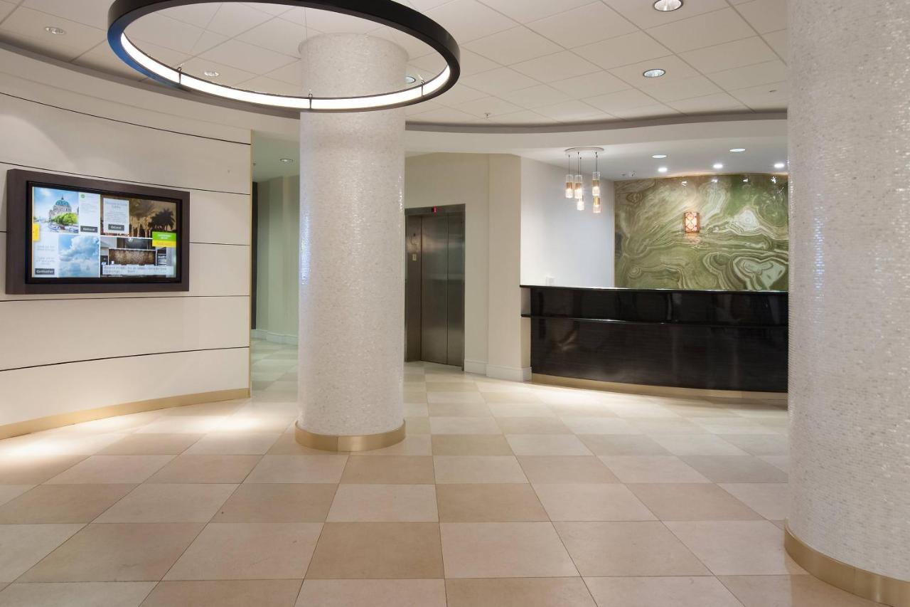 | Courtyard Miami Coral Gables