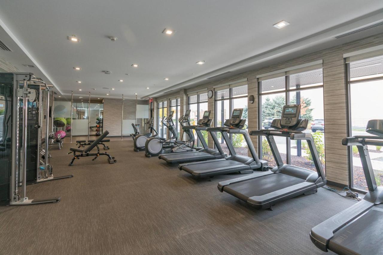 | Courtyard by Marriott West Springfield