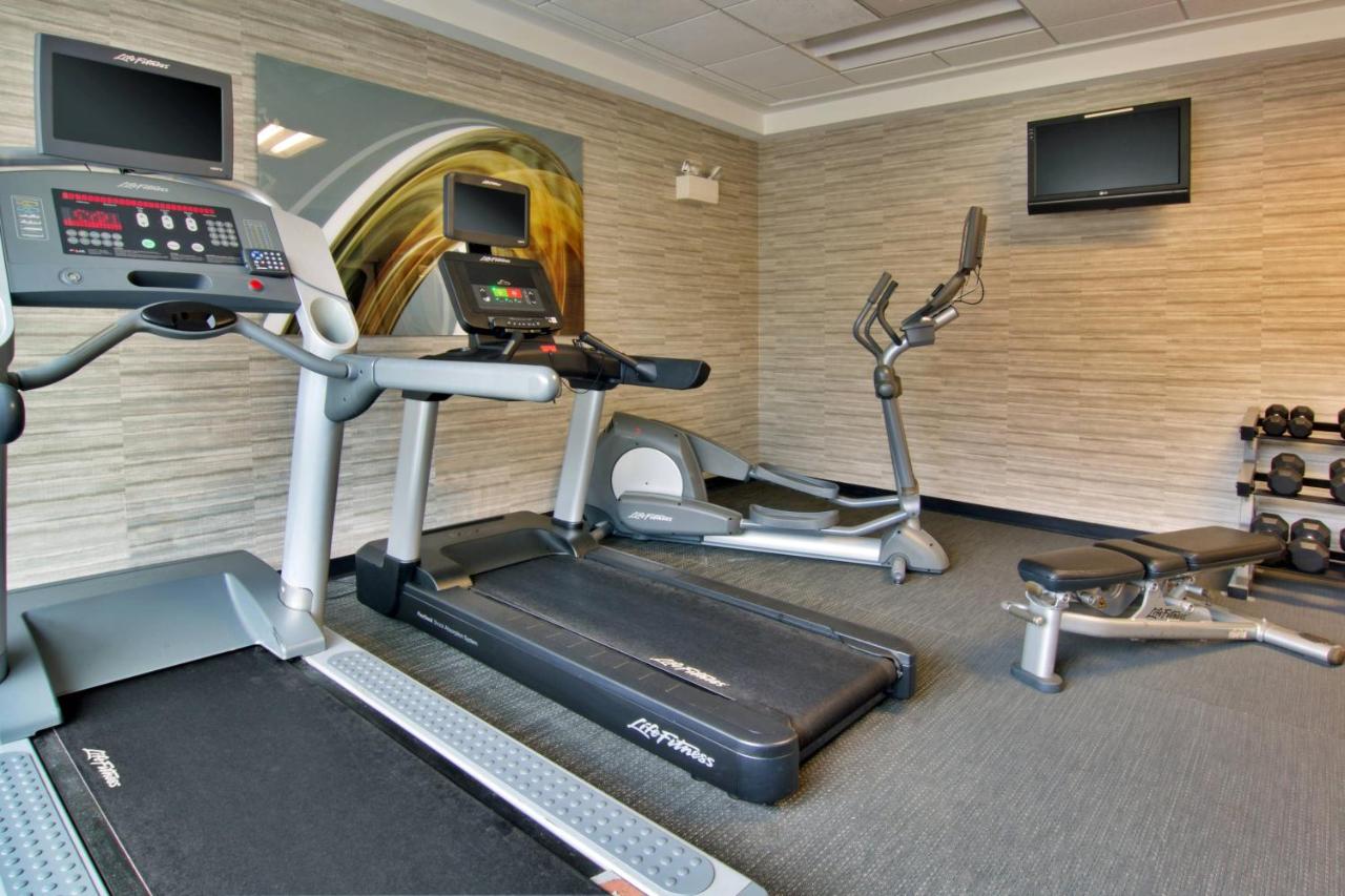 | Courtyard by Marriott Clarksville