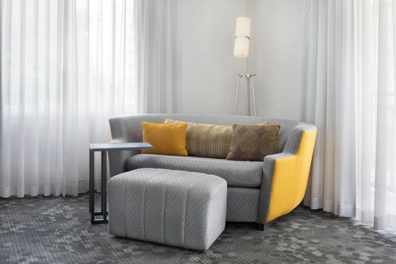 | Courtyard by Marriott Miami Dadeland