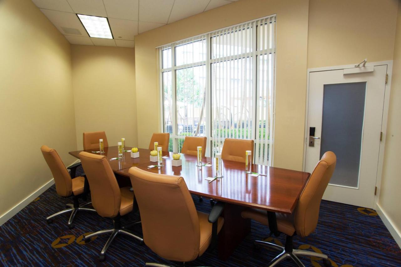 | Courtyard by Marriott Miami Dadeland