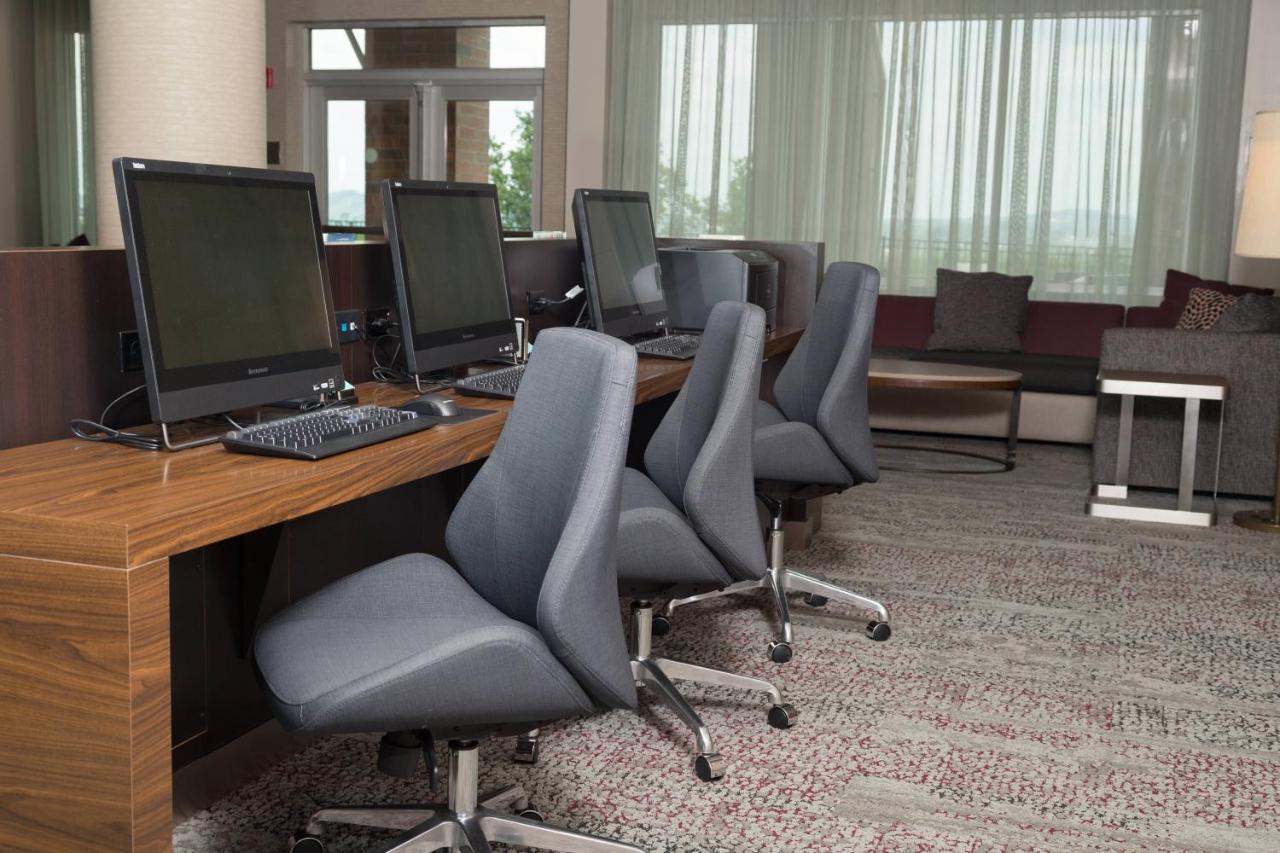 | Courtyard by Marriott Morgantown