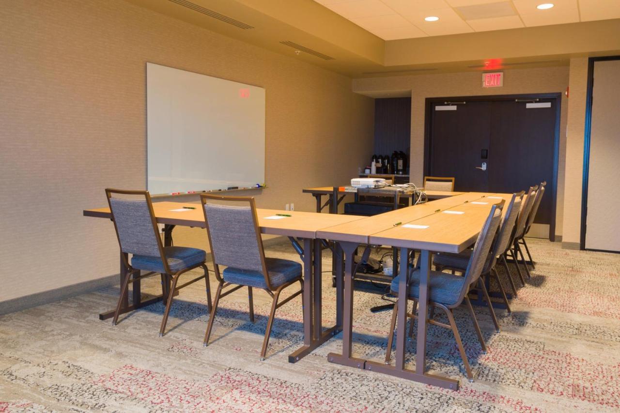 | Courtyard by Marriott Morgantown