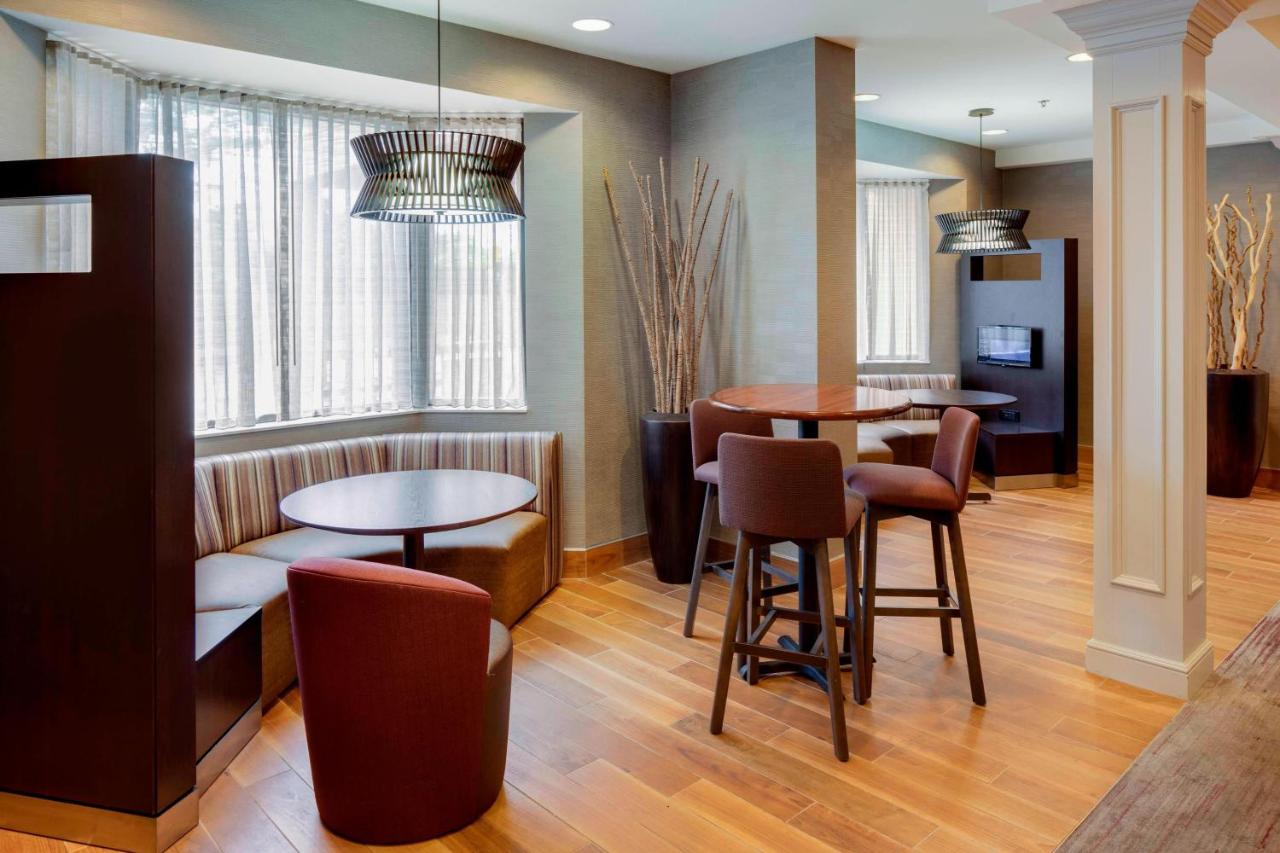 | Courtyard by Marriot Cranbury South Brunswick