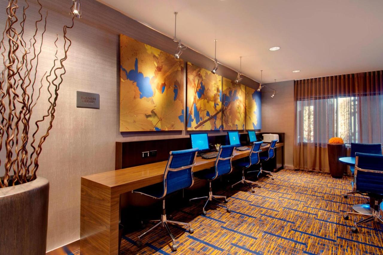  | Courtyard by Marriott Madison East