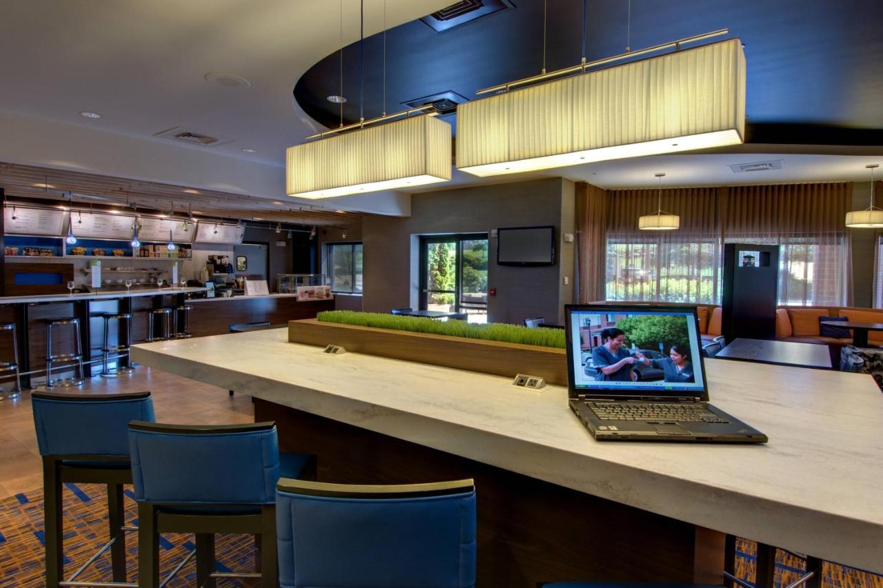  | Courtyard by Marriott Madison East