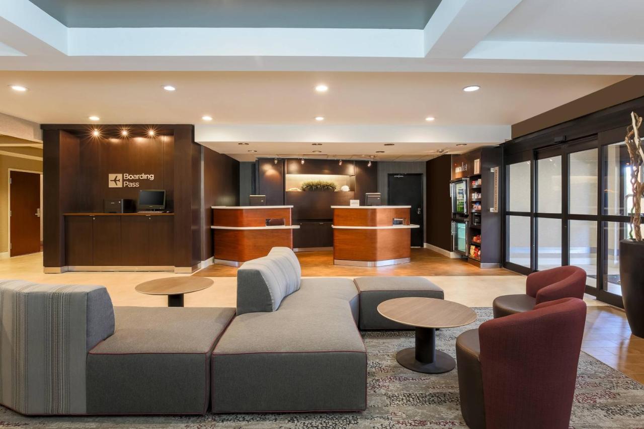 | Courtyard by Marriott Monroe Airport