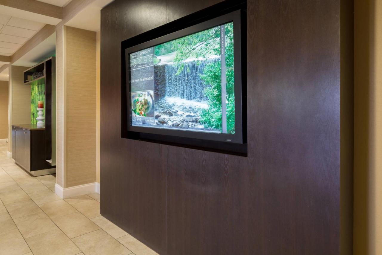 | Courtyard by Marriott Monroe Airport