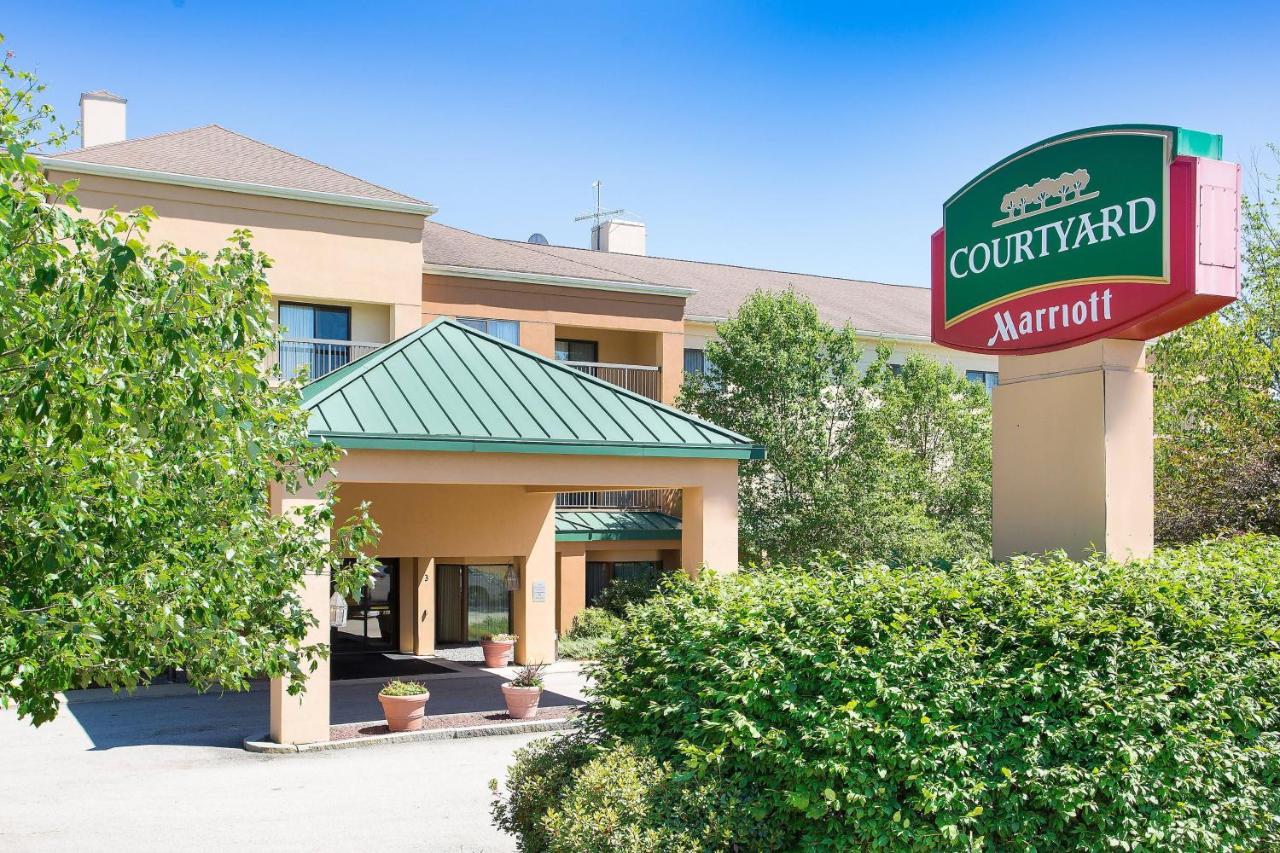 | Courtyard by Marriott Boston Westborough