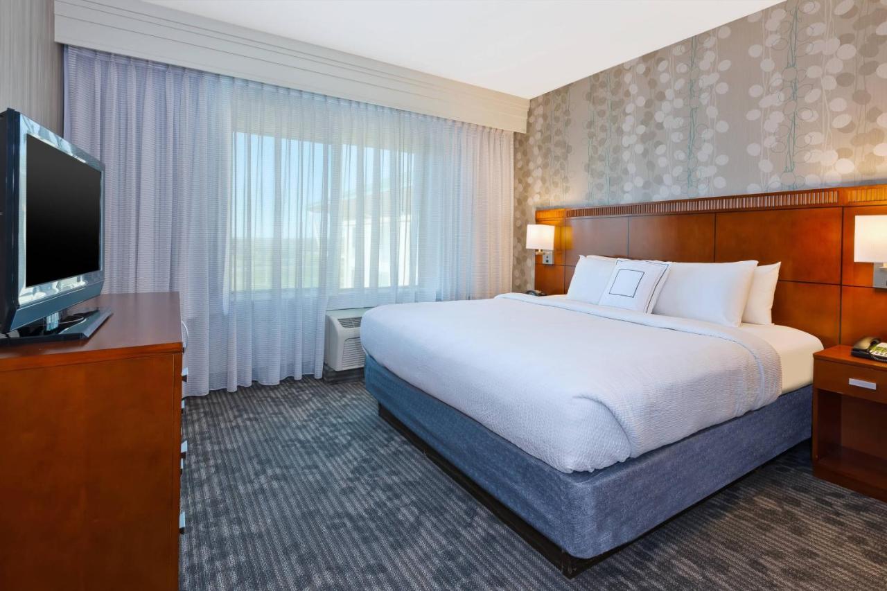  | Courtyard Omaha La Vista