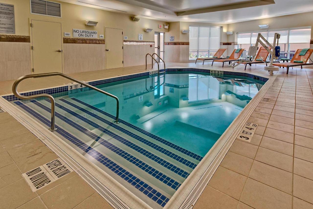  | Courtyard by Marriott Westbury Long Island