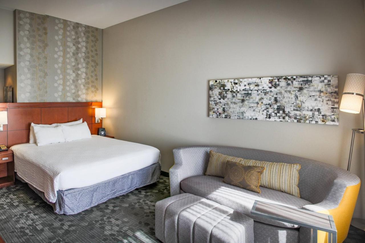 King Room with Sofa Bed - Hearing Accessible at Courtyard by Marriott Norman