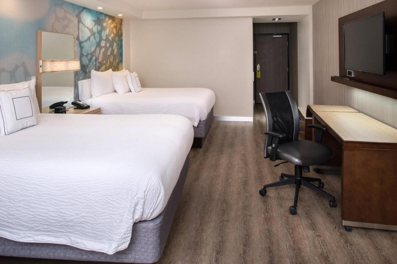 | Courtyard by Marriott Temecula Murrieta
