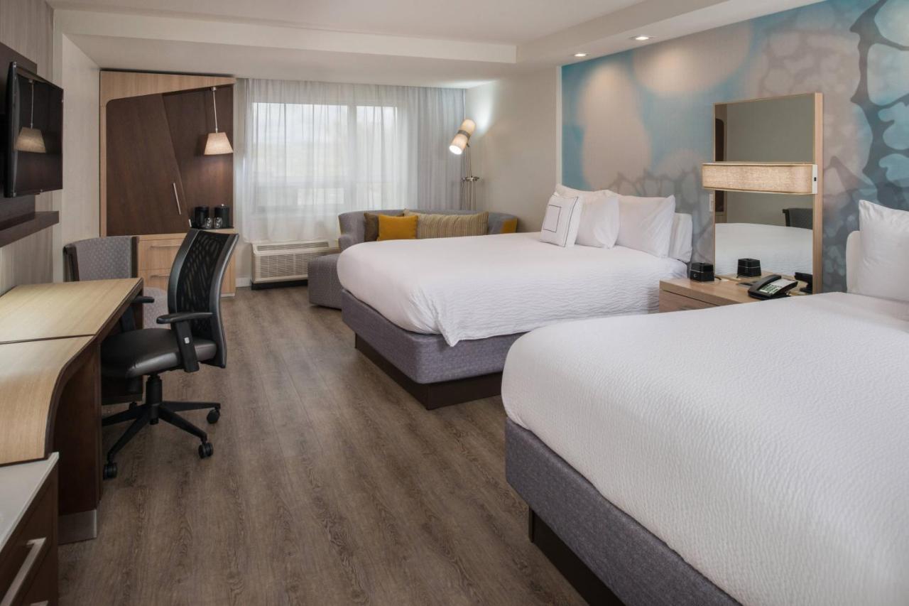 | Courtyard by Marriott Temecula Murrieta